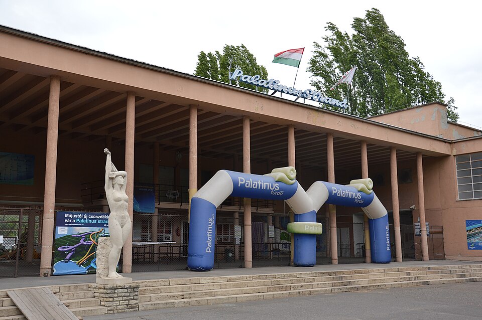 Palatinus Strandfürdő